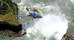 Survol des chutes Niagara en hélicoptère