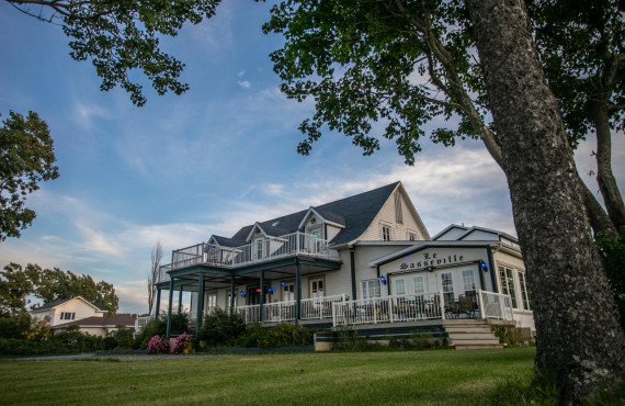 Auberge la Seigneurie des Monts, QC, Canada Auberge la Seigneurie des Monts, QC, Canada
