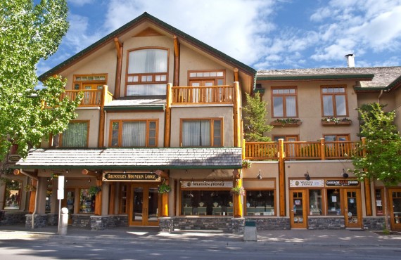 Brewster's Mountain Lodge Brewster's Mountain Lodge