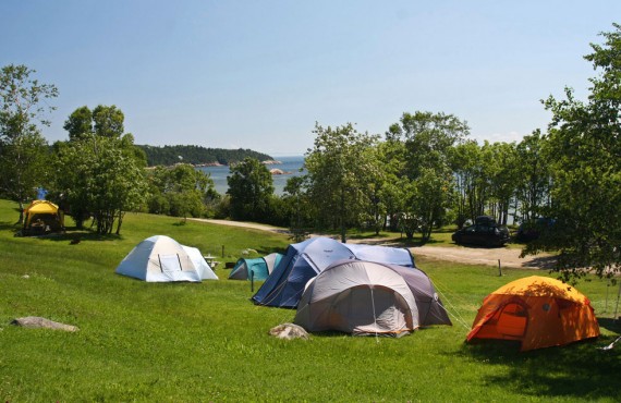 Camping Bon-Désir - Grandes-Bergeronnes, QC Camping Bon-Désir - Grandes-Bergeronnes, QC