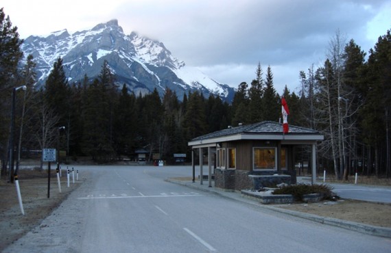 1-camping-tunnel-mountain 1-camping-tunnel-mountain