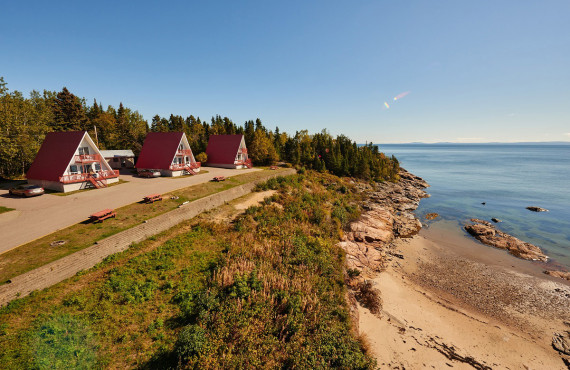 Les chalets de l'Anse-à-Jos, Les Escoumins, QC Les chalets de l'Anse-à-Jos, Les Escoumins, QC