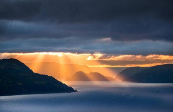 Le Fjord du Saguenay au crépuscule (Tourisme SagLac)