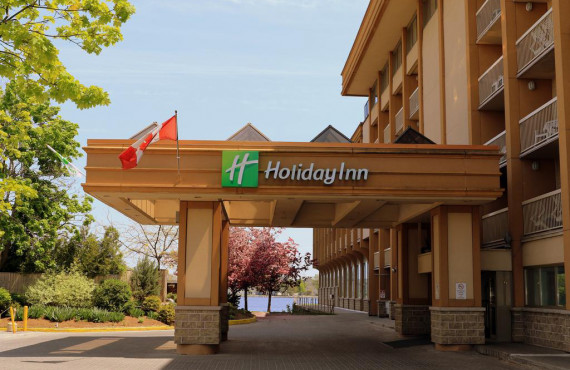 Holiday Inn Kingston Waterfront, Kingston, ON Holiday Inn Kingston Waterfront, Kingston, ON
