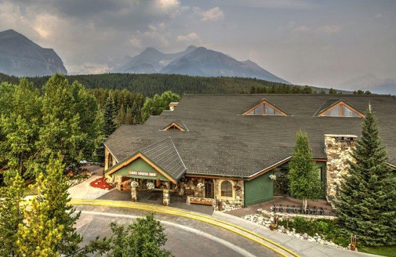 1-lake-louise-inn-2 1-lake-louise-inn-2