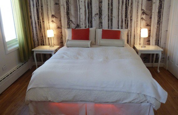 Large bed room Large bed room