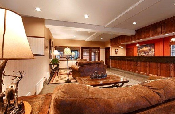 2-bw-desert-inn-lobby 2-bw-desert-inn-lobby