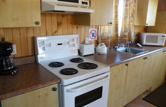 2-chalets-shipek.jpg 2-chalets-shipek.jpg