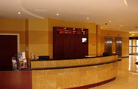 2-courtyard-by-marriott-gettysburg-reception 2-courtyard-by-marriott-gettysburg-reception