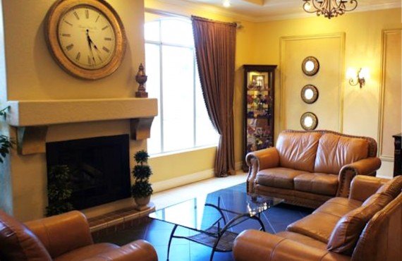 Days Inn by the Falls - Salon Days Inn by the Falls - Salon
