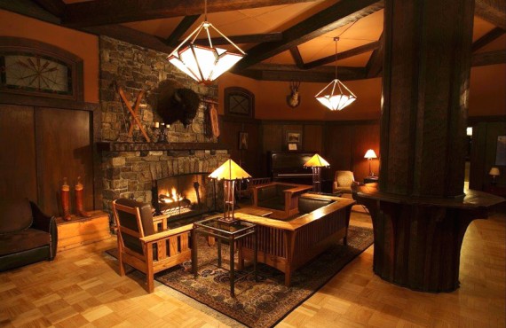 Deer Lodge - Lobby Deer Lodge - Lobby