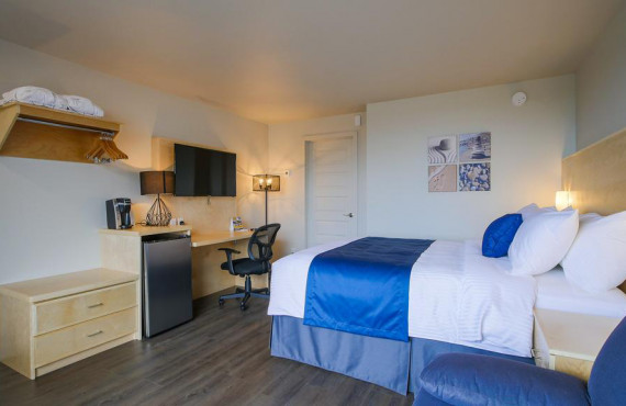 Chambre lit queen et divan-lit Chambre lit queen et divan-lit
