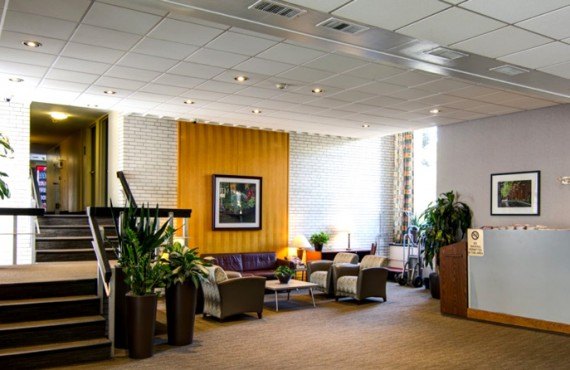2-midtown-hotel-lobby 2-midtown-hotel-lobby