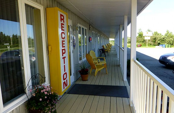 2-motel-studio-la-croisiere-reception 2-motel-studio-la-croisiere-reception