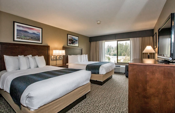 2-pine-lodge.jpg 2-pine-lodge.jpg