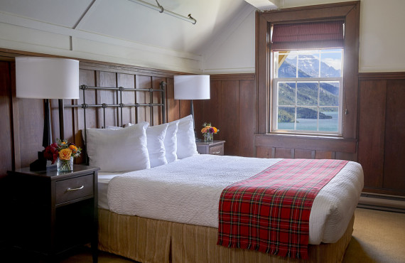 1 queen bed 1 queen bed