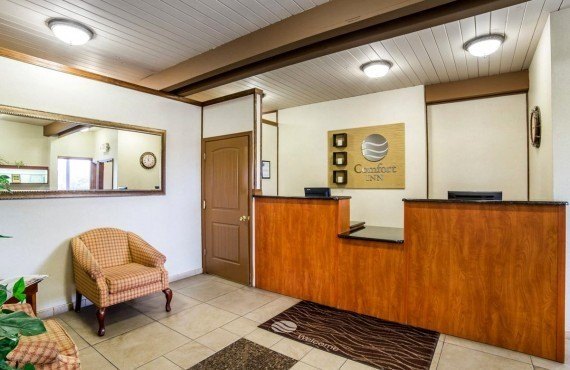 Quality Inn Big Sky - Lobby Quality Inn Big Sky - Lobby