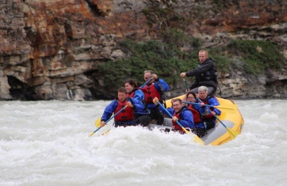 Rafting sur l'Athabasca Rafting sur l'Athabasca