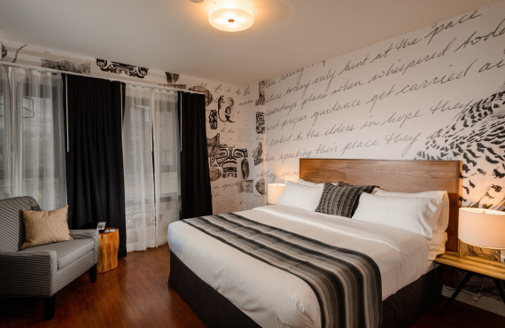 Poem Suite - King bed Poem Suite - King bed
