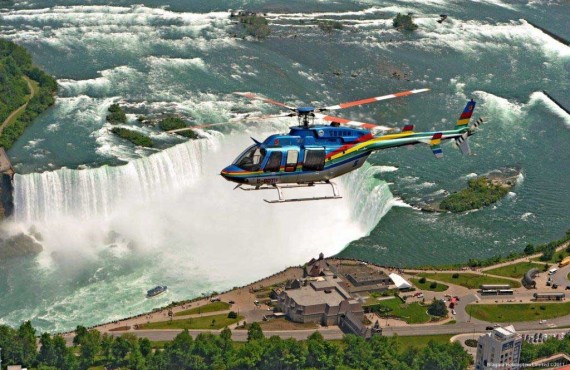 2-survol-helicoptere-chute-niagara.jpg 2-survol-helicoptere-chute-niagara.jpg