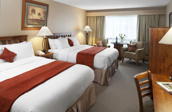 Tonquin Inn 2-Bed Room Tonquin Inn 2-Bed Room