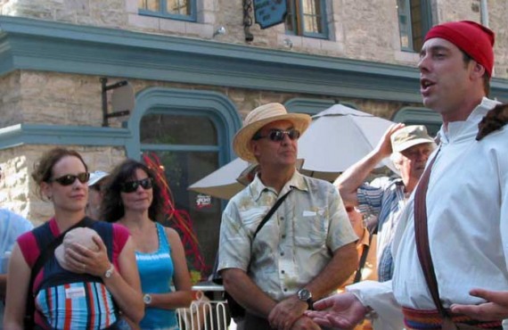 2-tour-guide-quebec.jpg 2-tour-guide-quebec.jpg