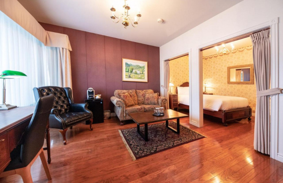 Suite Suite