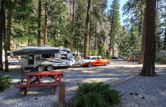 3-camping-gallagher.jpg 3-camping-gallagher.jpg