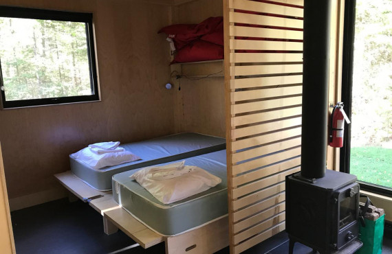 Chambre, poële à bois Chambre, poële à bois
