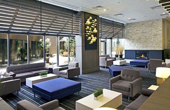 Coast Plaza Calgary - Foyer Coast Plaza Calgary - Foyer