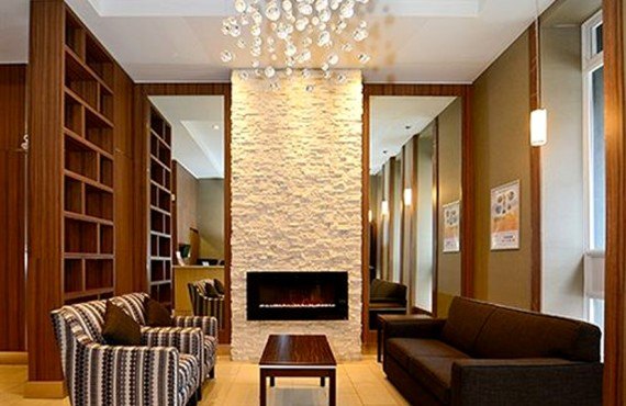 Comfort Inn Toronto - Lobby Comfort Inn Toronto - Lobby