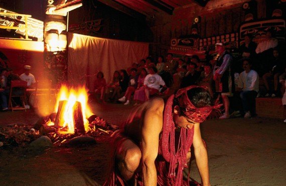 Culture amérindienne des Kwagiulth (Destination BC)