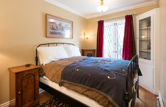 English Bay Inn - Chambre lit double English Bay Inn - Chambre lit double