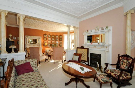 3-gite-sleepy-hollow-salon 3-gite-sleepy-hollow-salon