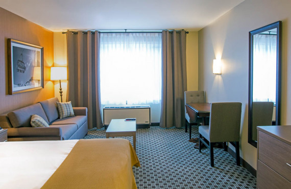 Deluxe suite Deluxe suite