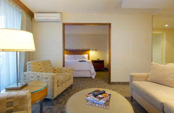 Hôtel Calgary International - Studio lit King Hôtel Calgary International - Studio lit King
