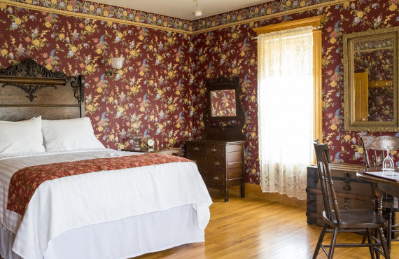 3-hotel-chateau-albert.jpg 3-hotel-chateau-albert.jpg