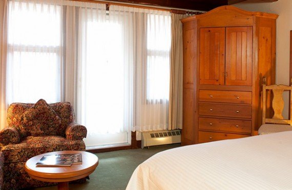 Post Hotel - Chambre deluxe lit king Post Hotel - Chambre deluxe lit king