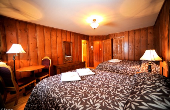 Pourvoirie Rabaska - Chambre d'un chalet Pourvoirie Rabaska - Chambre d'un chalet