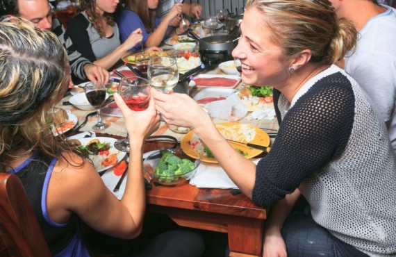 Repas en famille ou entre amis Repas en famille ou entre amis