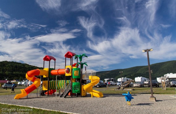 4-camping-parc-mer-mont-jeux1 4-camping-parc-mer-mont-jeux1