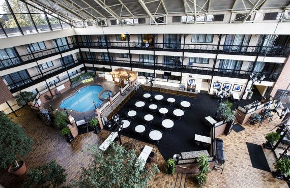 Piscine interieure, Terrasse Piscine interieure, Terrasse