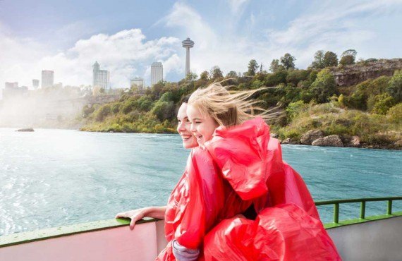 4-croisiere-niagara-falls-famille.jpg 4-croisiere-niagara-falls-famille.jpg