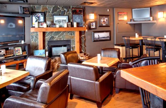 Days Inn Golden - The Golden Grill & Pizza Days Inn Golden - The Golden Grill & Pizza