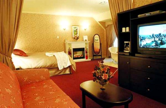 4-manoir-baie-comeau-ch-suite 4-manoir-baie-comeau-ch-suite