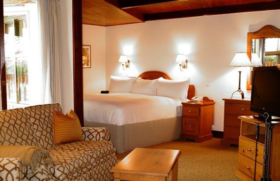 Post Hotel - Suite avec foyer Post Hotel - Suite avec foyer