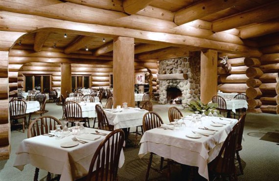 Pourvoirie Sacacomie - Salle à manger Pourvoirie Sacacomie - Salle à manger