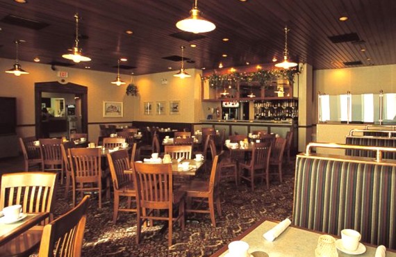 Quality Inn & Suites - The Inn Restaurant and Lounge Quality Inn & Suites - The Inn Restaurant and Lounge