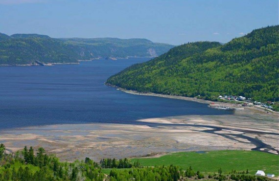 4-vue_de_L'Anse-Saint-Jean.jpg 4-vue_de_L'Anse-Saint-Jean.jpg