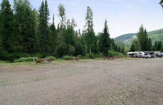 Camping Wells Gray Golf RV park Camping Wells Gray Golf RV park